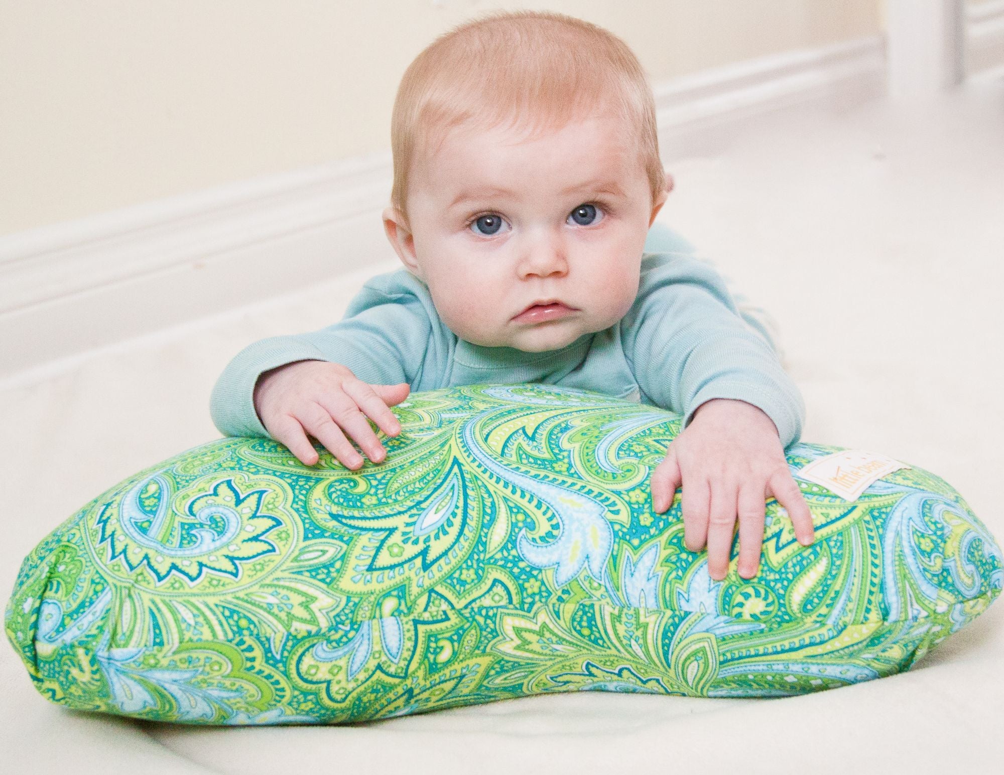 Tummy Time Support Pillow | Littlebeam Nursing Pillow